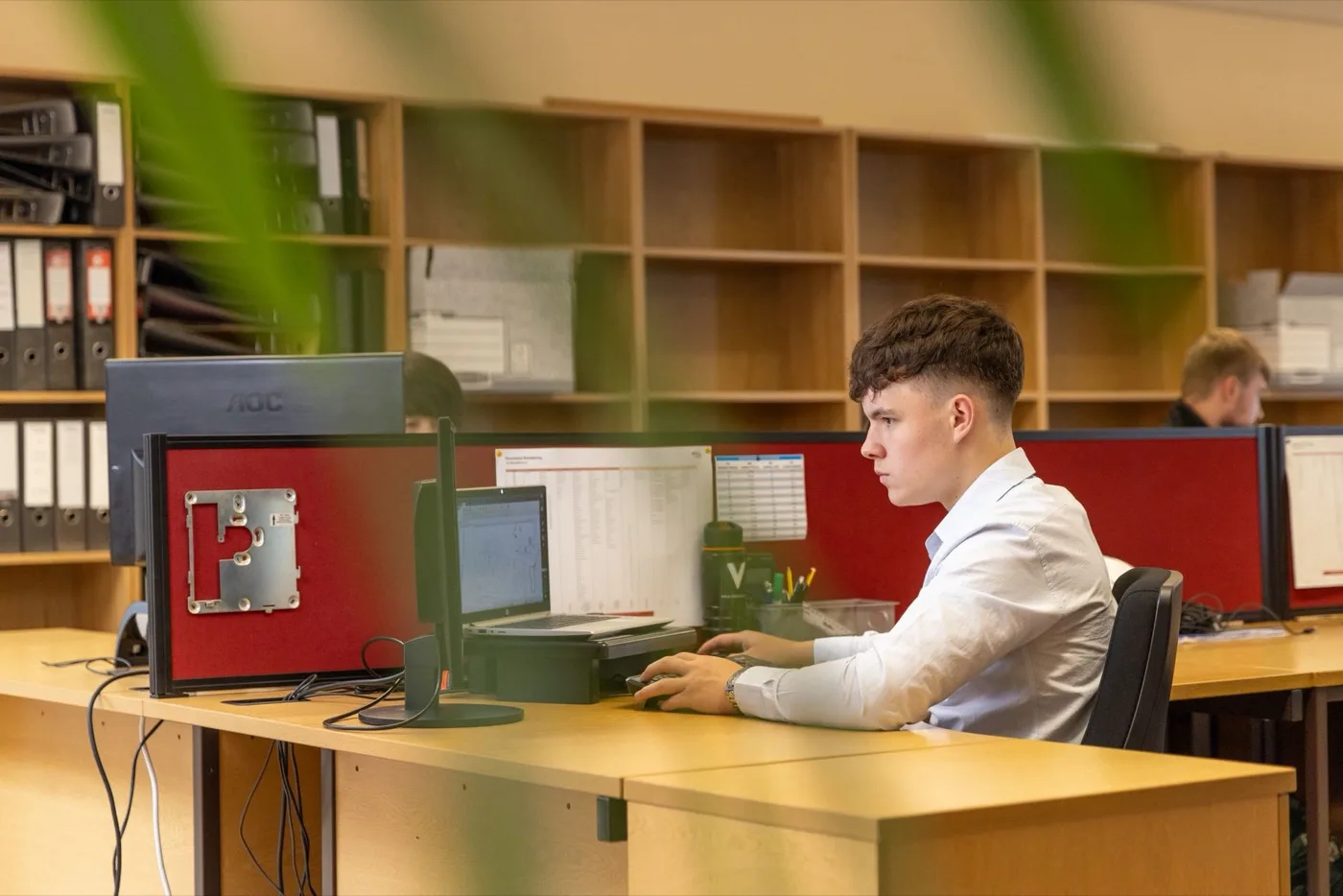 Raktári adminisztráció — raktárvezető képzés